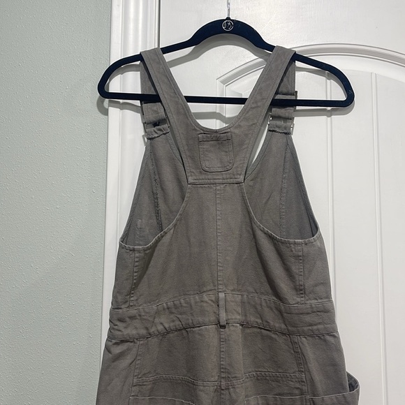 MATE the Label Gray Jumpsuit - Picture 3 of 6
